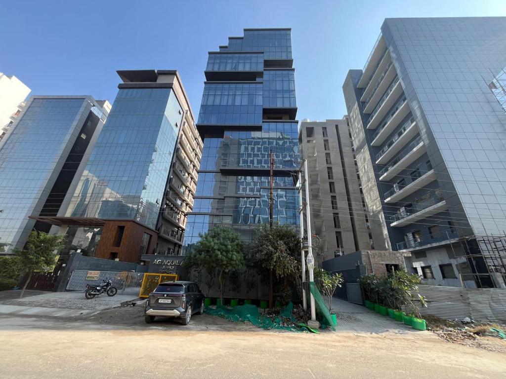 Aquila Grand Suites Noida
