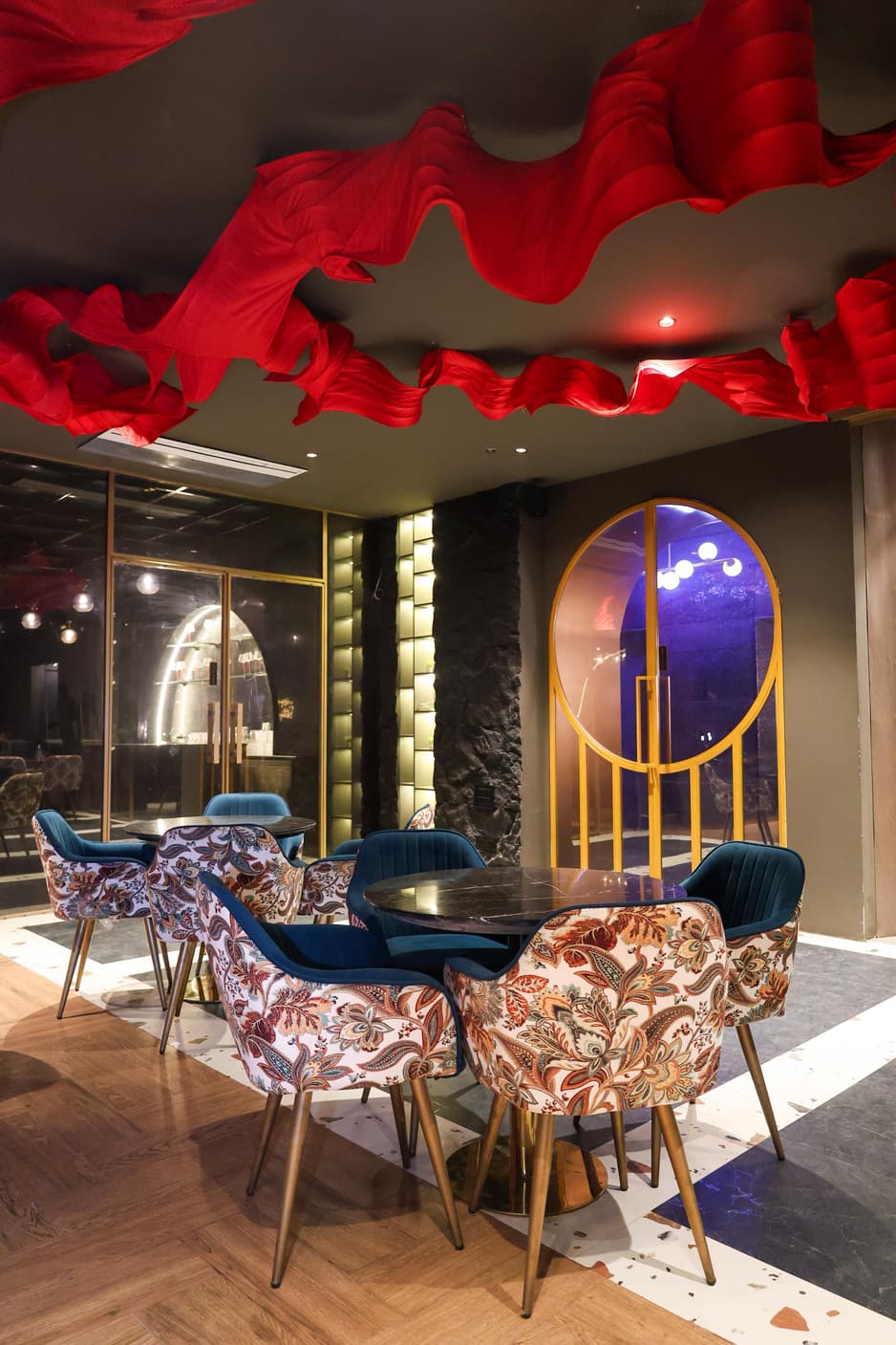 Aquila Core Standard lounge and social space.